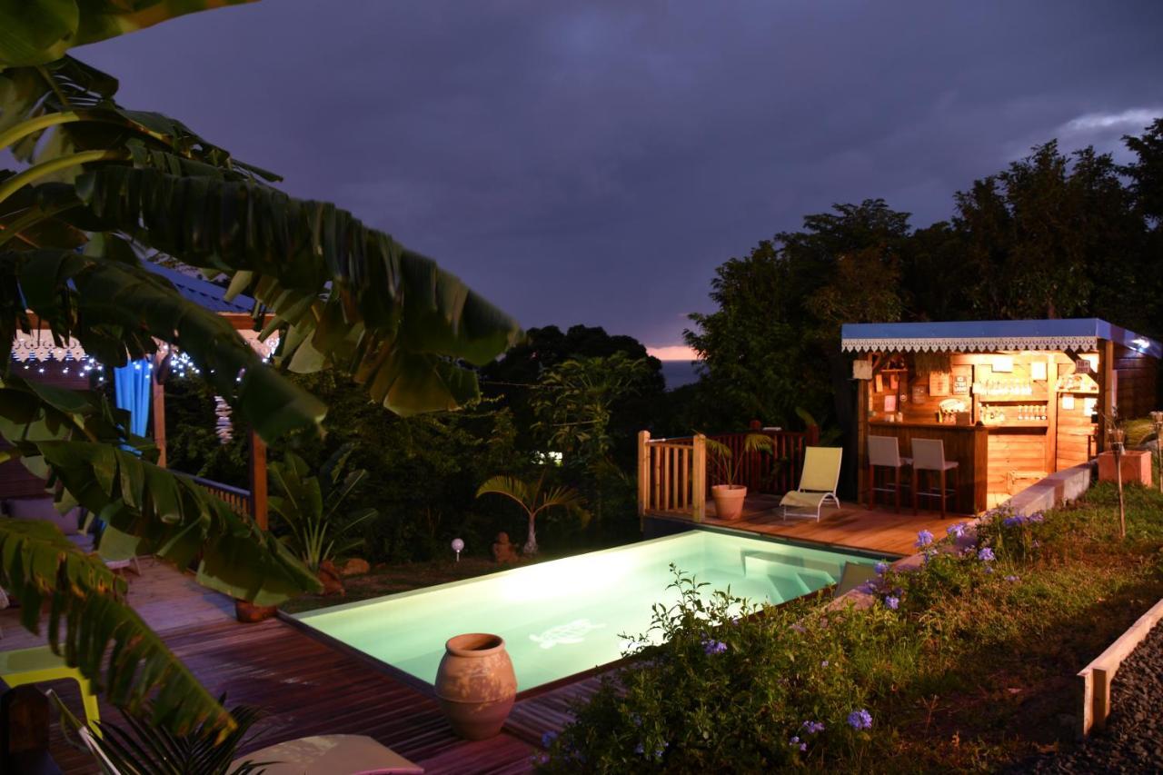 Bungalow La Tortue Bleue Bouillante Exterior photo